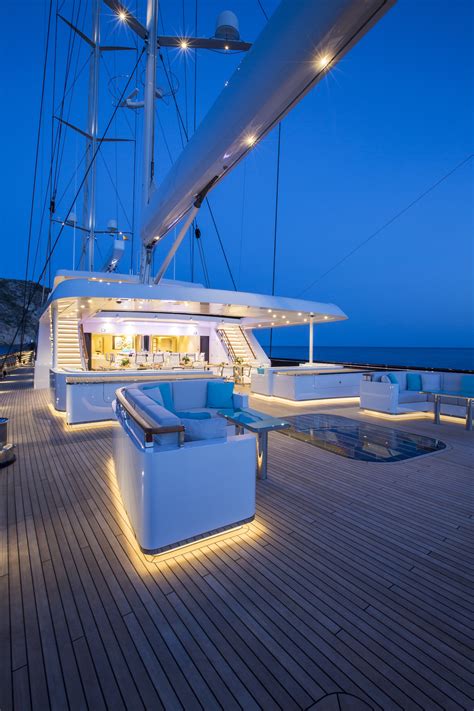 Aft Deck Image Gallery Motor Yacht CRESCENDO Aft Deck MY