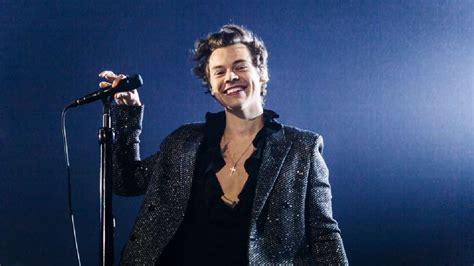 Harry Styles cantante y actor cumple 29 años Radio Concierto Chile