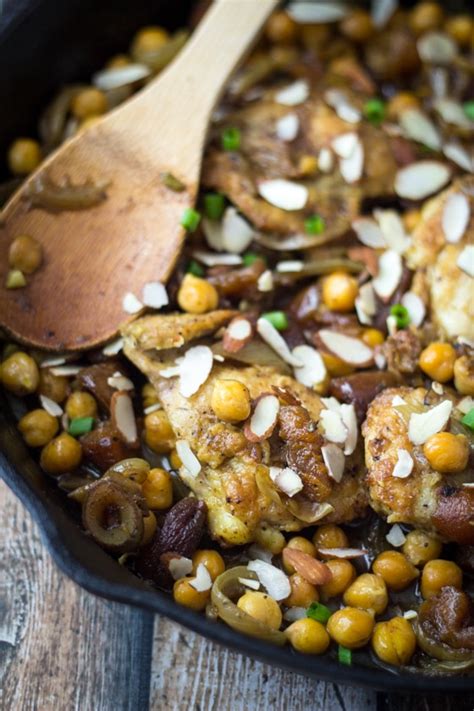 30 Minute Moroccan Chicken Skillet Recipe The Wanderlust Kitchen