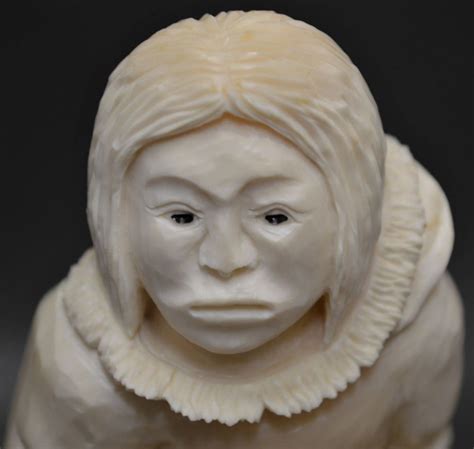 ESKIMO INDIAN IVORY CARVING