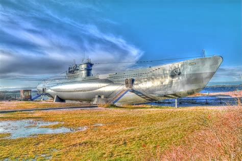 Bilder Von Unterseeboot Denkmal Typ Vii C U 995 Himmel Gras Wolke