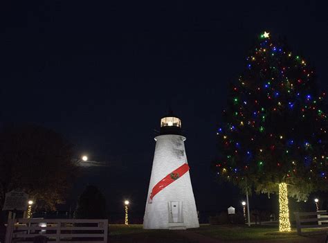 Christmas Lighthouse Photograph By Gary Wightman