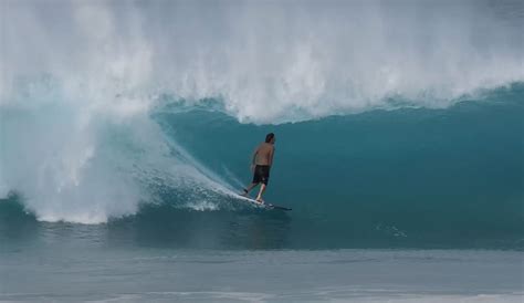 Da Hui Backdoor Shootout Highlights From Day One At Pipeline