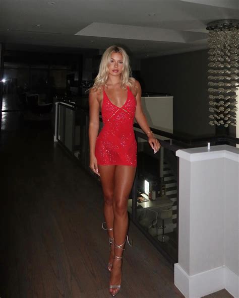 katelyn tate | grocery store fit check | Instagram