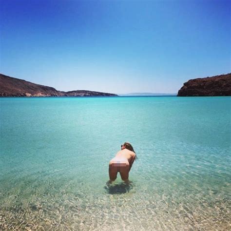Kesha Shows Butt In Racy Photo And Tells Body Shamer To Kiss Her Magical Imperfect Ass E News
