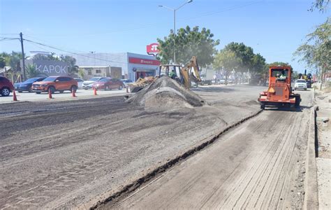 Realizar N Labores De Reencarpetado En El Bulevar Olachea De La Paz