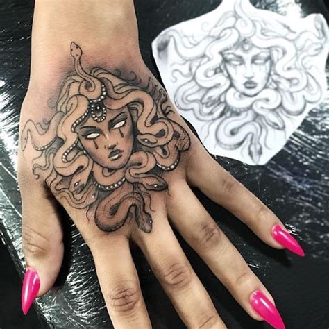 Tatuagens De Medusa Inspira O E Significado Surpreendentes