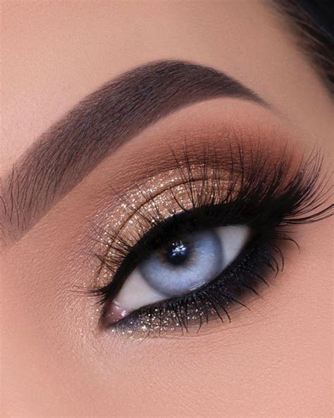 Best Eye Makeup Looks For Shimmery Neutral Look