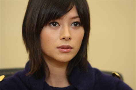 真木よう子、離婚 元俳優・片山怜雄さんと6年10か月でピリオド 最新芸能・トピックス・スポーツニュース情報発信