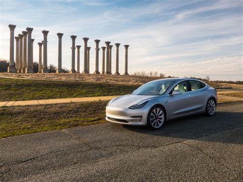 Tesla Model 3 May Lose 7 500 Tax Credit In 2024 Under New Battery