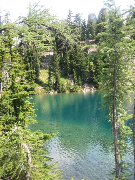 Beautiful Lake So Prestine Blue Lake Washington Pass North Cascades