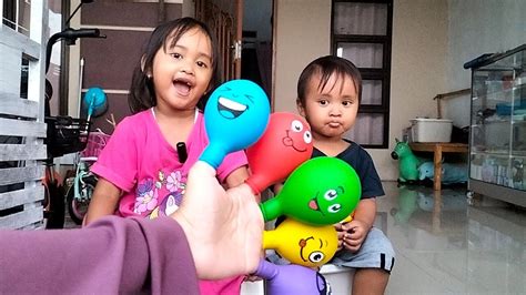 Rara Bermain Mengisi Air Dalam Balon Daddy Finger Nursery Rhymes Learn