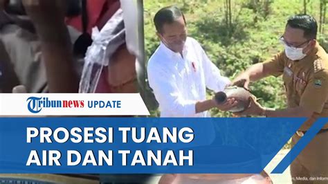 Momen Presiden Jokowi Dan Para Gubernur Jalani Prosesi Tuang Air Dan