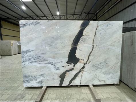 Slab Panda White Marble For Flooring Thickness 18 Mm At Rs 450 Sq Ft