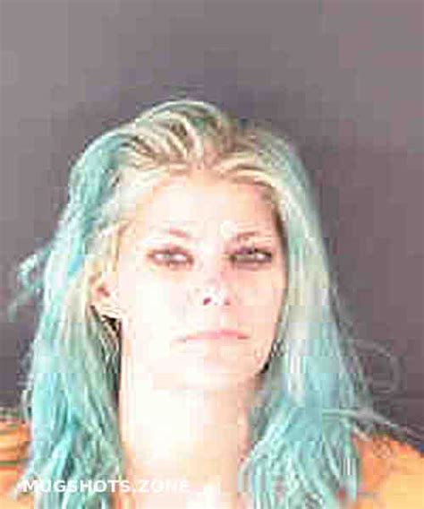 DAVIS BRITTANY MICHELE 01 27 2022 Sarasota County Mugshots Zone