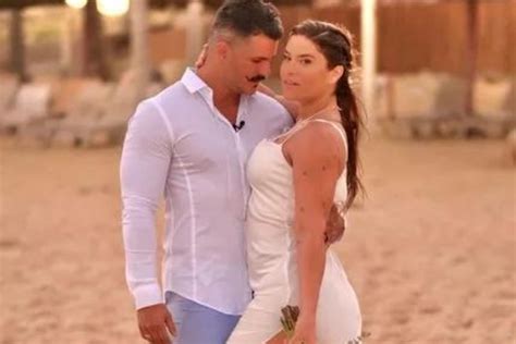 Priscila Fantin Renova Casamento Na Bahia Ofuxico