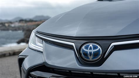 2019 Toyota Corolla Sedan Hybrid 1 8L Grey EU Spec Grille