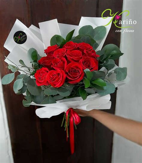 Ramo De Rosas Amor Eterno Kariño Con Flores