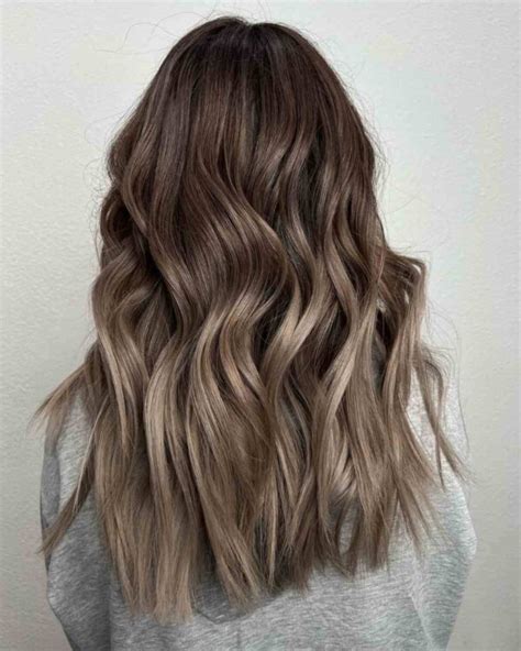 23 Mushroom Blonde Hair Color Ideas For A Unique Blonde Hue