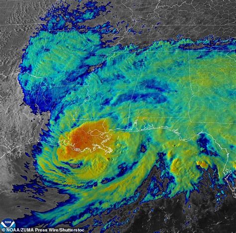 Hurricane Francine Smashes Louisiana Life Threatening Mph Storm