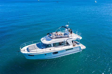 Swift Trawler 41 Fly Beneteau Power Navar Yachts And Boats