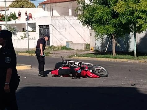 Murió un joven de 31 años en un violento choque entre dos motos en el