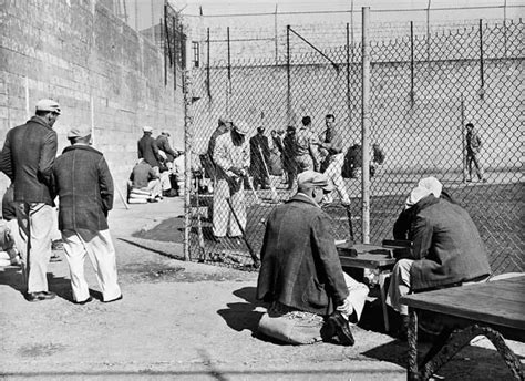 Life for the Prisoners of Alcatraz in Photos - History Collection