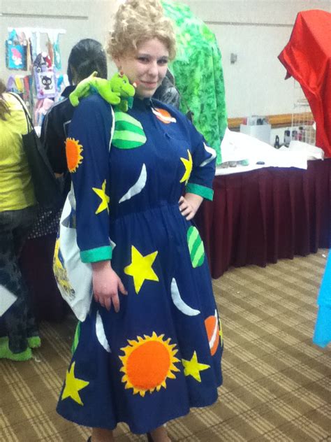 AD2011 Miss Frizzle by UndergroundRacer57 on DeviantArt