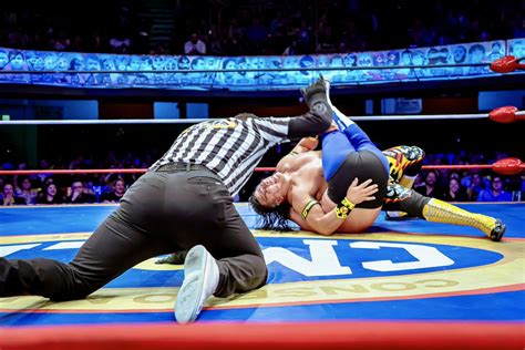 Lucha Libre CMLL on Twitter Último Guerrero hizo de las suyas junto