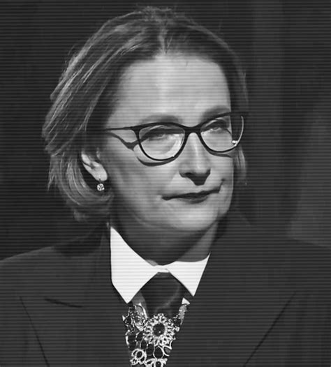 Лаура🖤