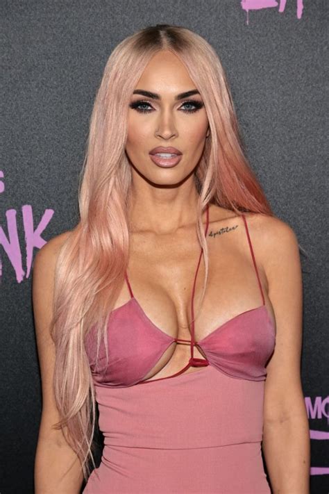 Megan Fox Looks Crazy Hot In Pink Mini Dress 21 Photos The Fappening