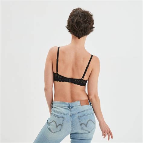 La Halle Soutien Gorge Lhsoutien Gorge Embo Tant En Dentelle Noir