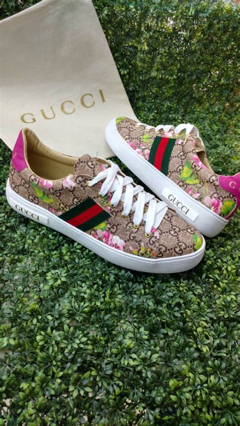 Tenis Gucci Para Dama Flor Fiusha 719 00 En Mercado Libre