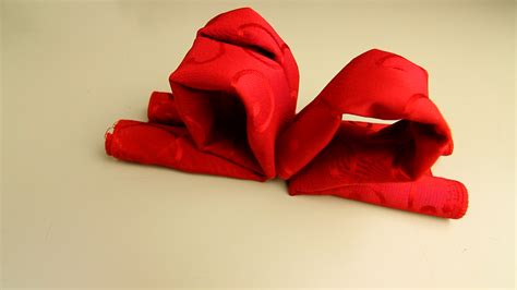 How To Fold A Napkin Into A Swan With Pictures Wikihow