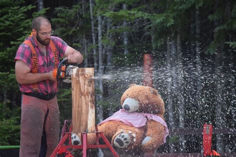 Timber Sports Come Alive At The Great Maine Lumberjack Show Visit