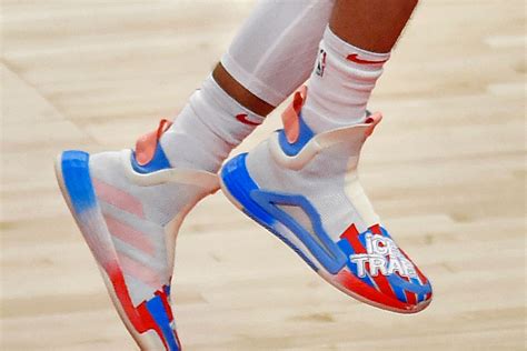 Atlanta Hawks’ Trae Young Wears Ice Trae Adidas Sneakers on the Court ...