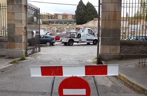 Segovia El Antiguo Regimiento Y El Entorno De Urbanismo Nuevos