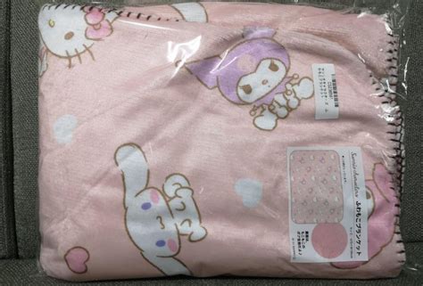 Authentic Toreba Japan Sanrio Characters Blanket Kuromi Cinnamoroll