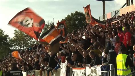 J Stade Lavallois Mfc En Avant Guingamp R Sum Laval