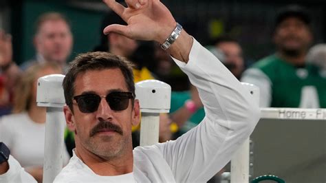 Rumor Steelers Fan Claims Aaron Rodgers Was Spotted In Pittsburgh