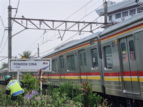 Info Jadwal Kereta Krl Commuterline Stasiun Pondok Cina Di