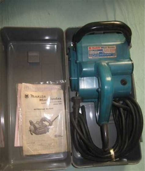 Брашировальная машина Makita 9741 | Festima.Ru - Мониторинг объявлений