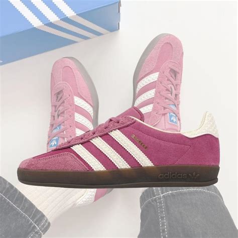 adidas 愛迪達ADIDAS GAZELLE INDOOR 草莓粉 樹莓粉 粉紅 草莓熊 奶油白 浮雕 焦糖底 男女鞋 IF1809