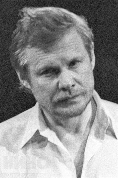 Виталий Соломин — биография, фильмография, фотографии актёра