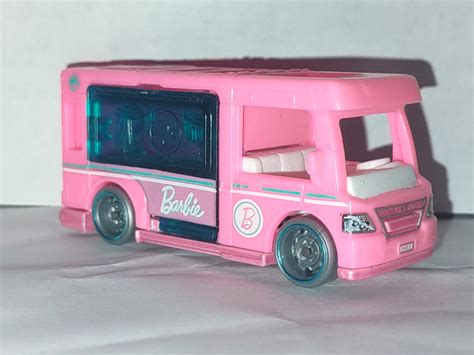 Barbie Camper by LeDorean on DeviantArt