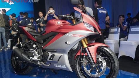 Yamaha Luncurkan All New Yamaha R25 Siap Bersaing Dengan Cbr 250rr Dan