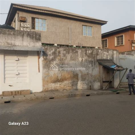 For Sale Block Of Flats Off Ijesha Road Baruwa Bus Stop Ijesha