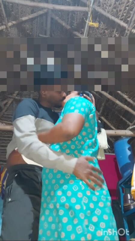 Tamil Village Aunty Smooching Update Desi New Semi Nude Masked No Face Videos Pics