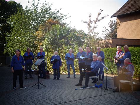 Einen Tag Bei Strahlendem Sonnenschein Dana Senioreneinrichtungen