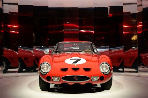 Allasta Da Sothebys La Ferrari Più Costosa Sellainsights